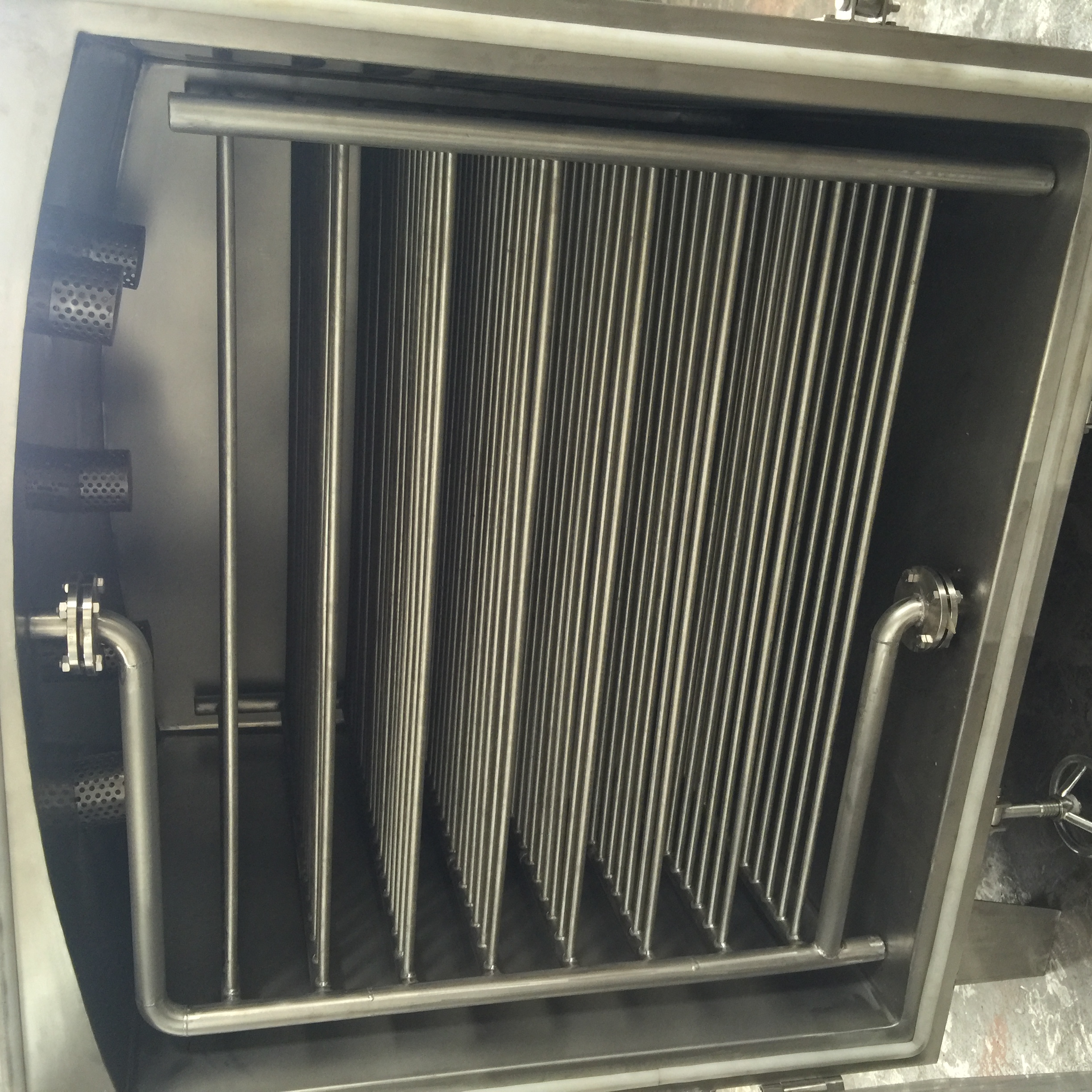 Vacuum Tray Dryer